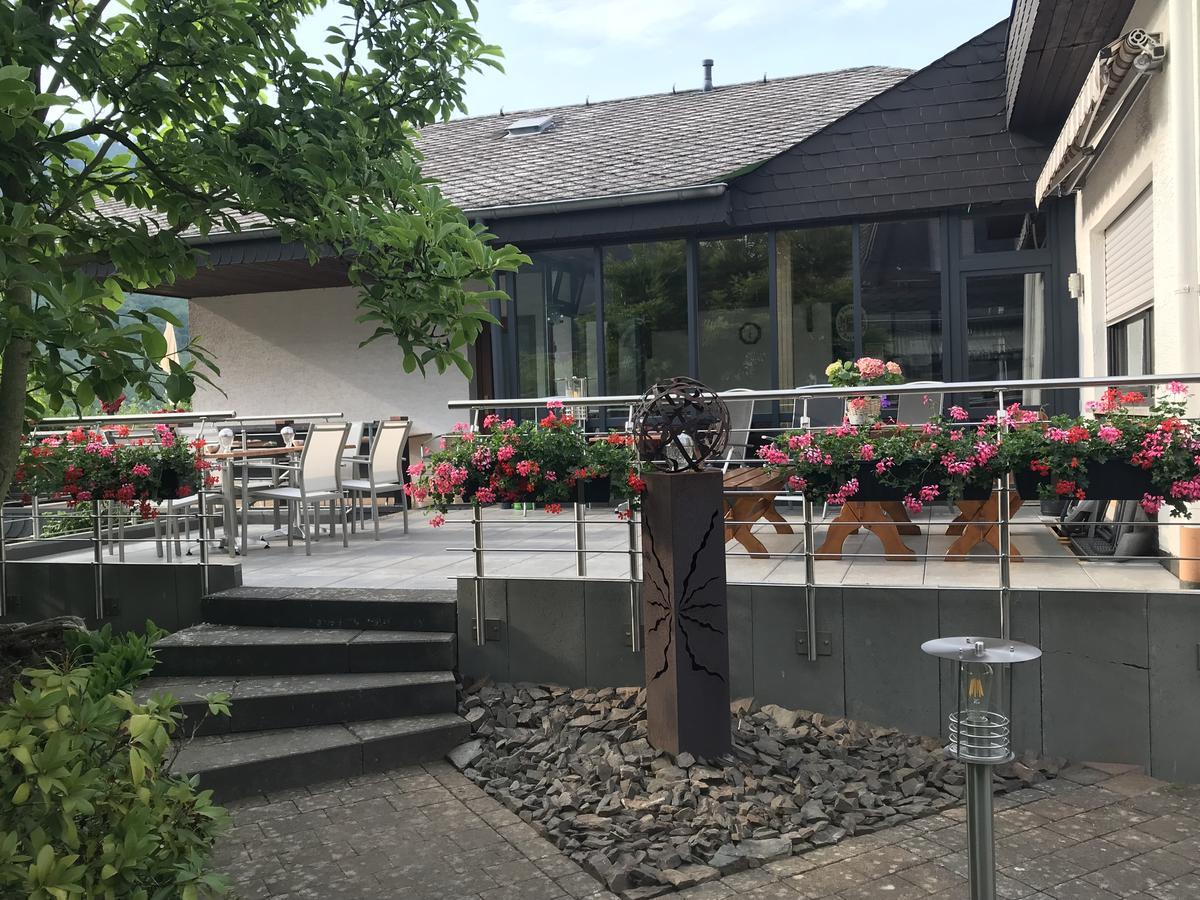 Gaestehaus Steuer Bruttig-Fankel Exteriör bild